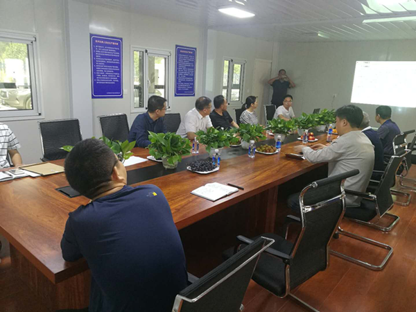 MK体育在线登录领导现场调研丽水路道路工程