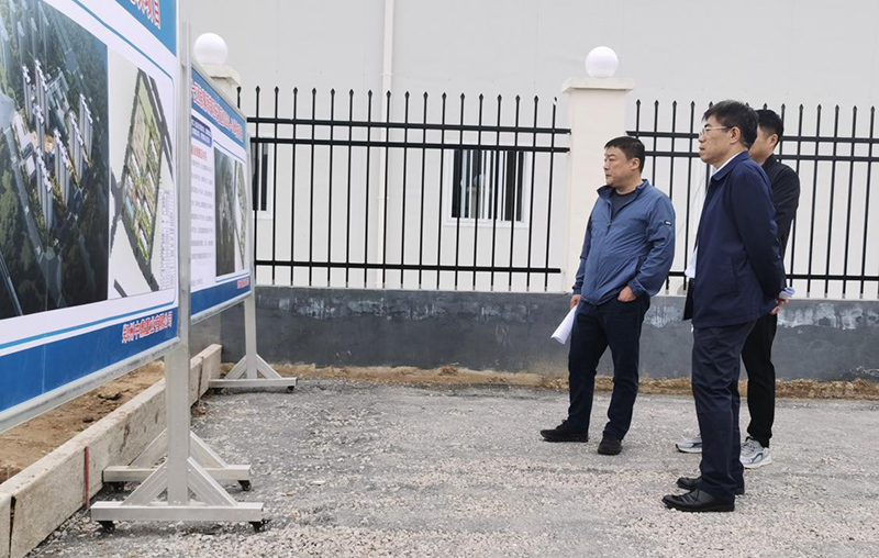 MK体育在线登录负责人汪洋到侯寨新镇区安置区调研项目建设工作